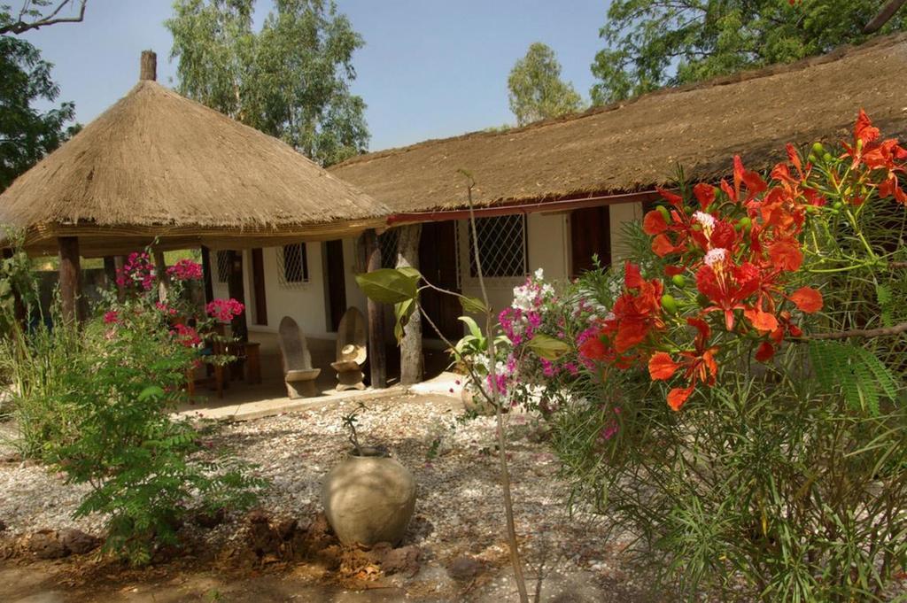 Bed And Breakfast Keur Niaye Toubakouta Exteriör bild